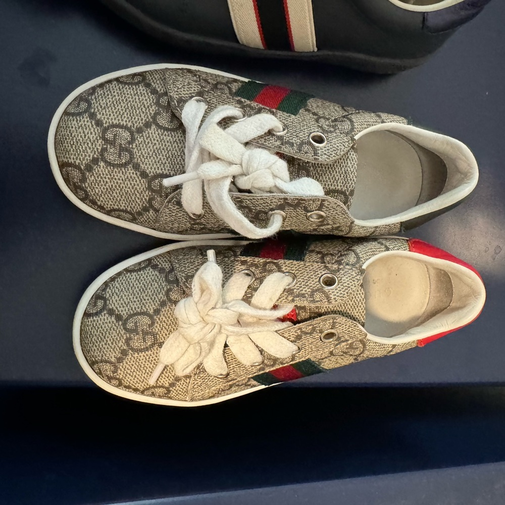 Gucci toddler shoes